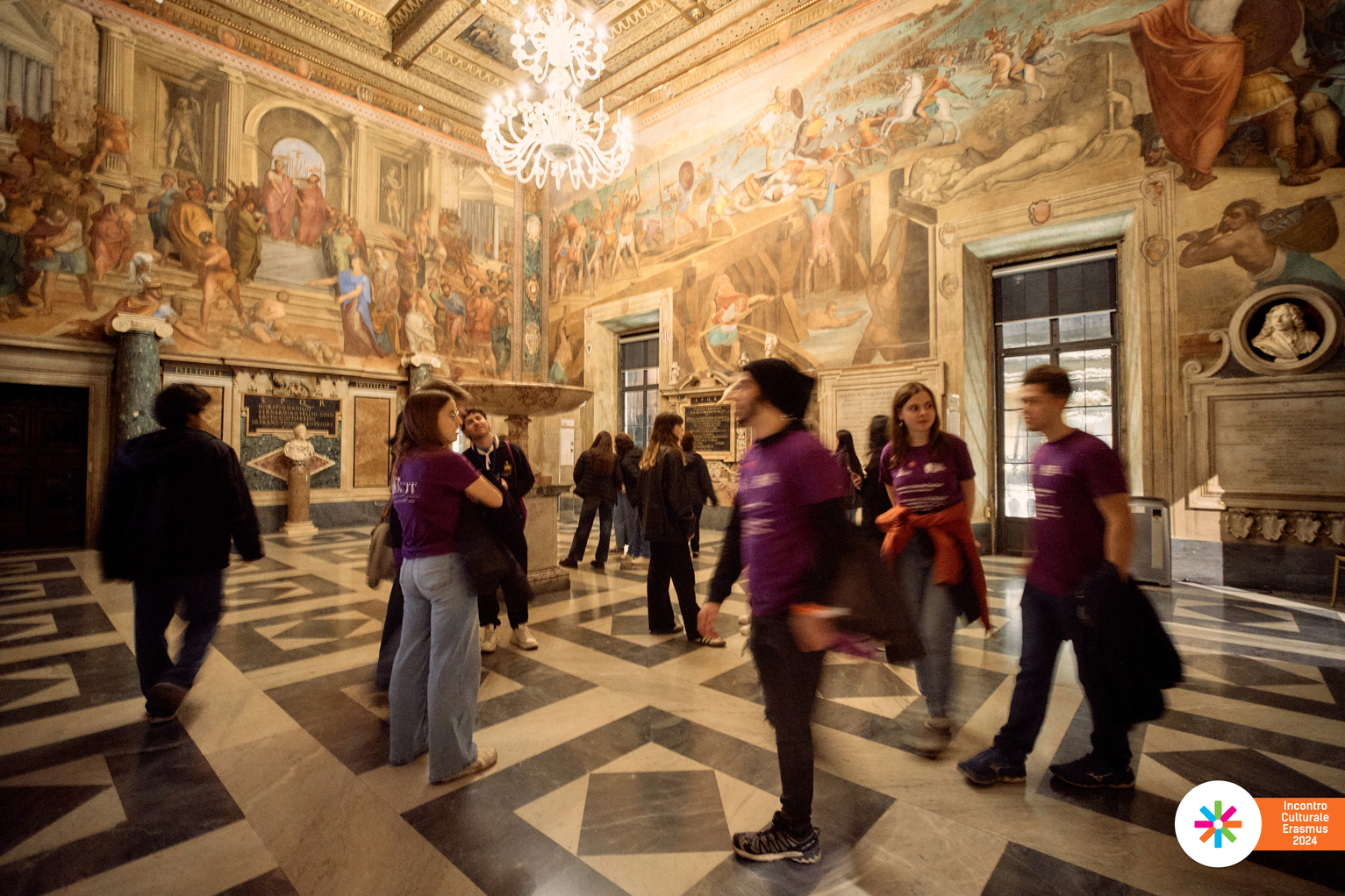 Museum tour at night