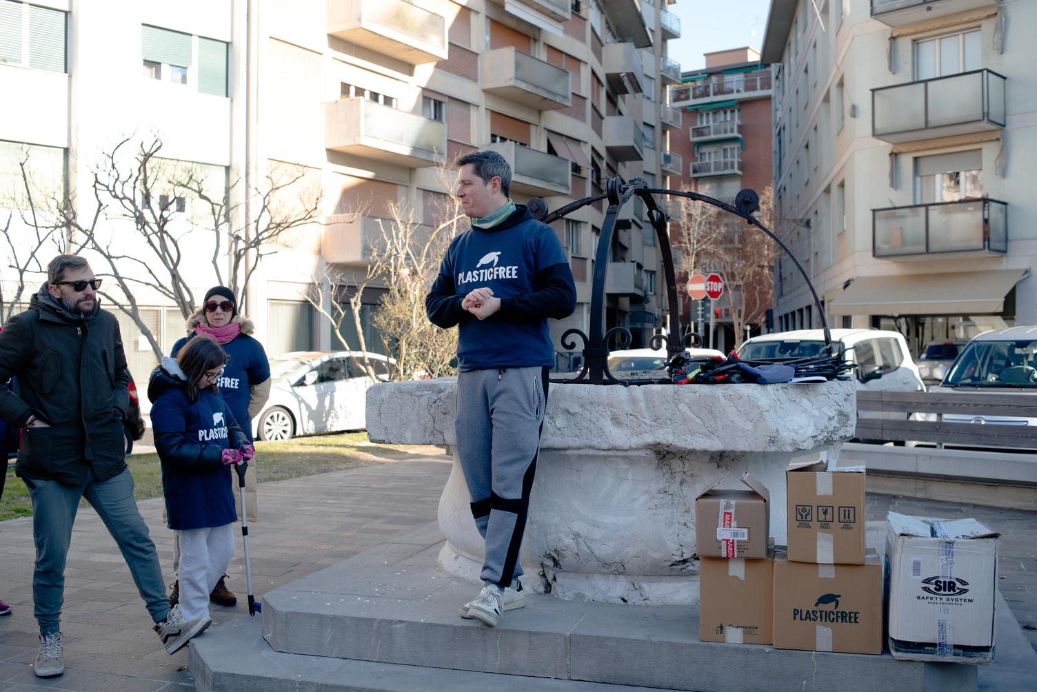  Plastic Free volunteer Daniele Bosca giving us a brief